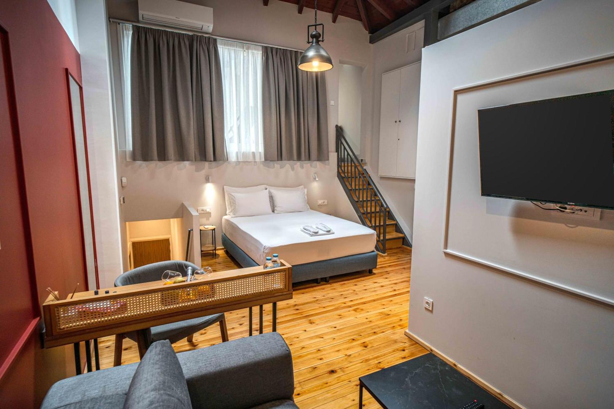 Belle Athenes - Luxury Rooms At Monastiraki Railway Station 外观 照片