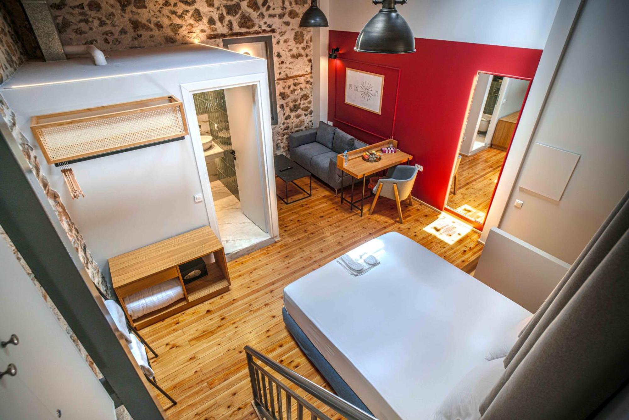 Belle Athenes - Luxury Rooms At Monastiraki Railway Station 外观 照片