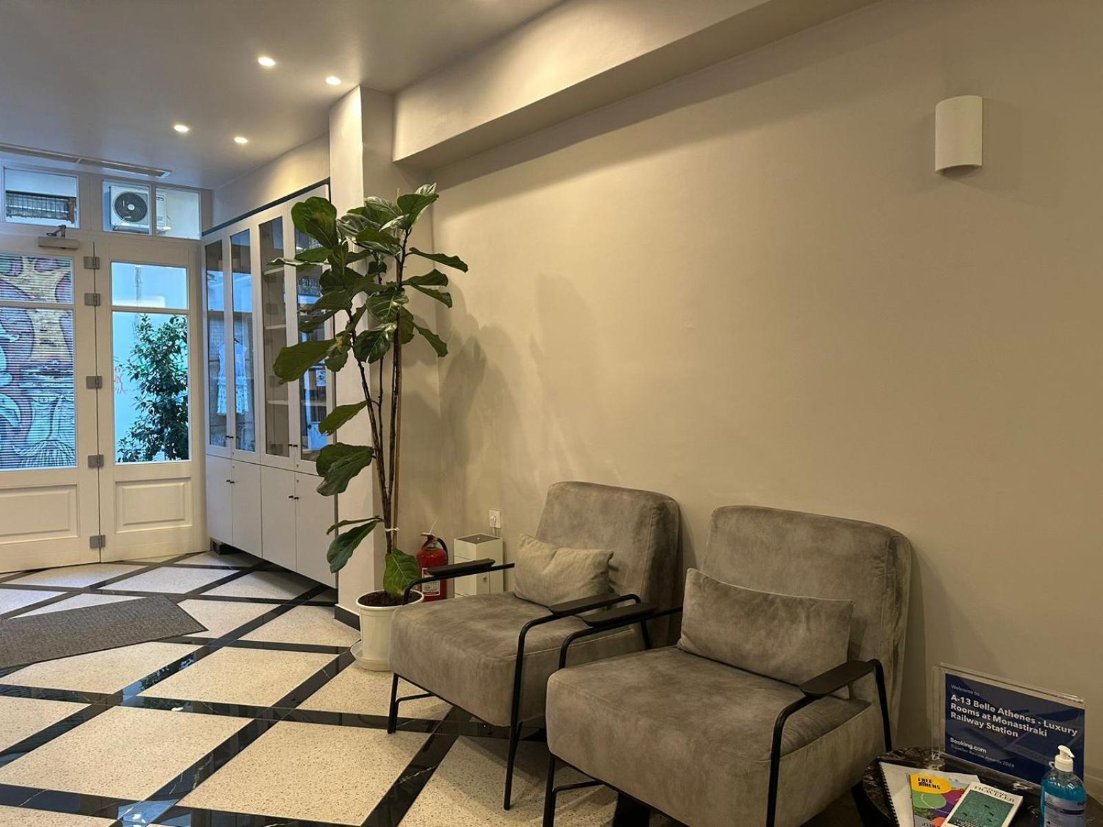 Belle Athenes - Luxury Rooms At Monastiraki Railway Station 外观 照片