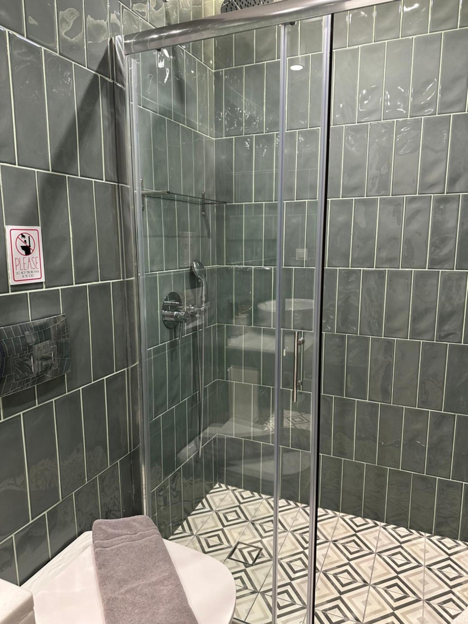 Belle Athenes - Luxury Rooms At Monastiraki Railway Station 外观 照片