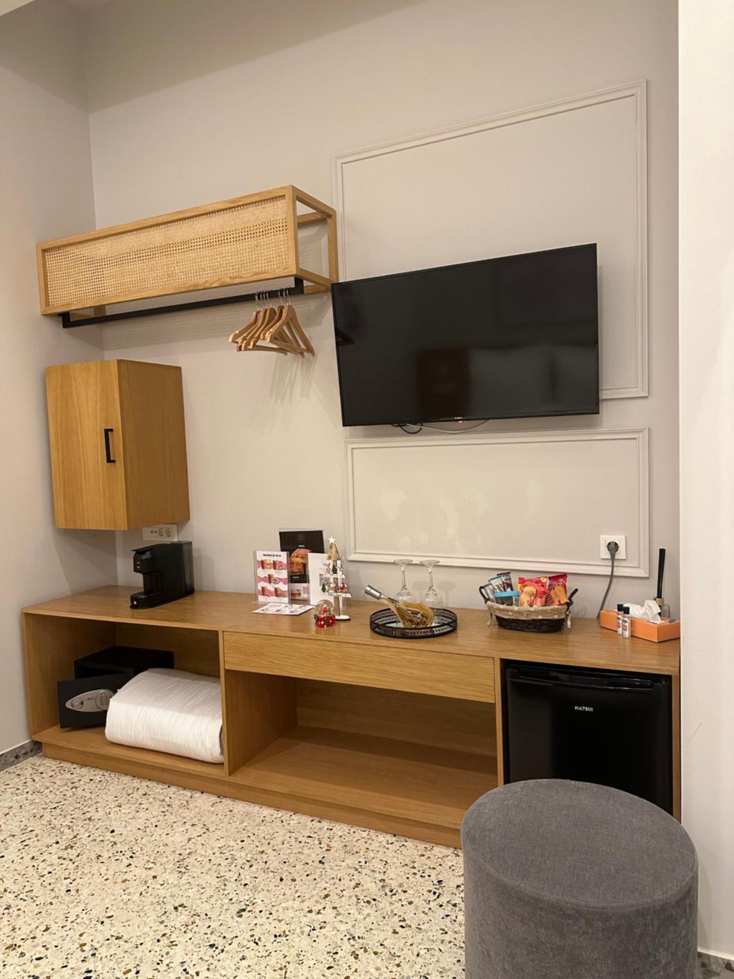 Belle Athenes - Luxury Rooms At Monastiraki Railway Station 外观 照片