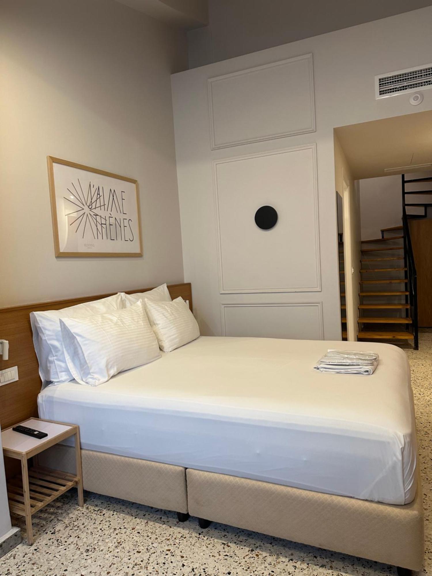 Belle Athenes - Luxury Rooms At Monastiraki Railway Station 外观 照片