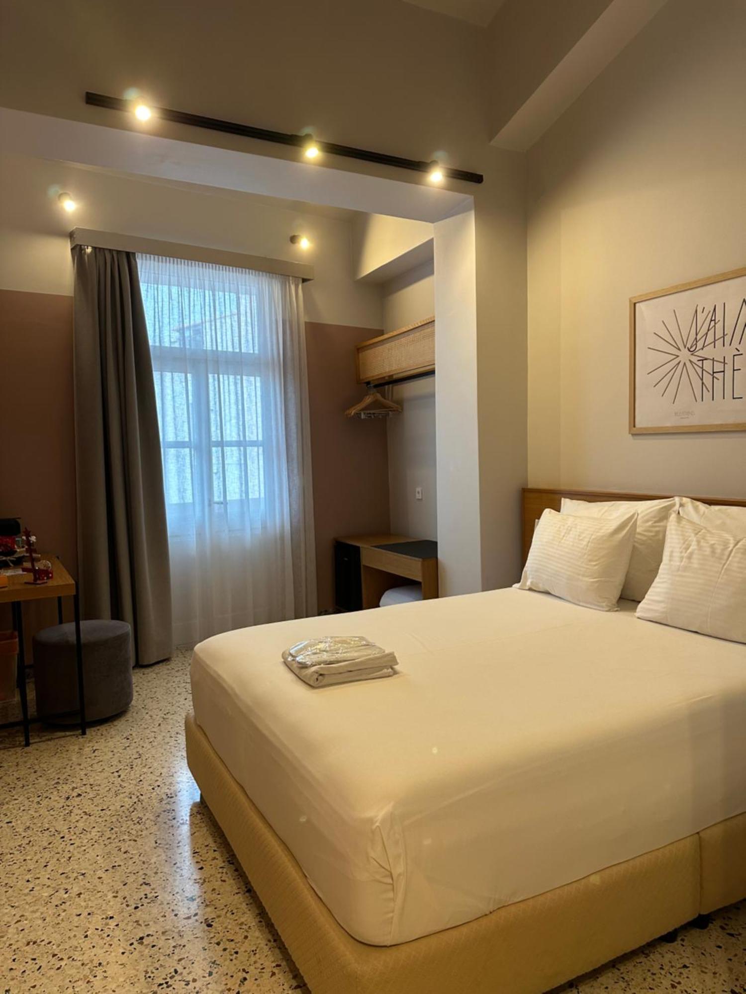 Belle Athenes - Luxury Rooms At Monastiraki Railway Station 外观 照片