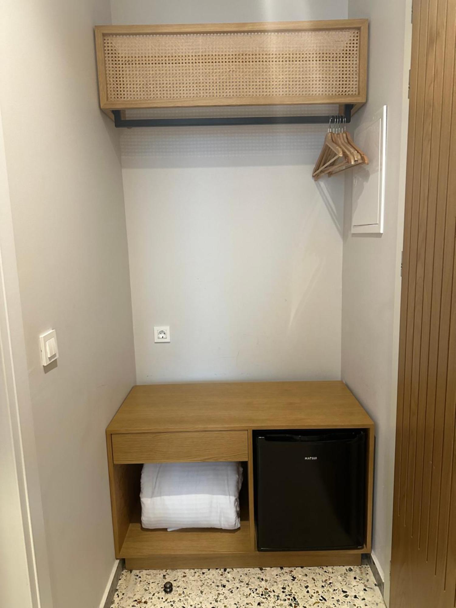 Belle Athenes - Luxury Rooms At Monastiraki Railway Station 外观 照片